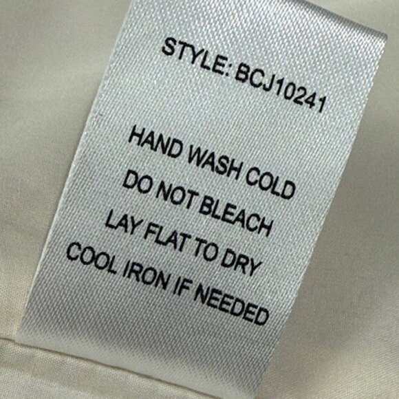 PacSun Women's Puffer Vest - Picture 15 of 16